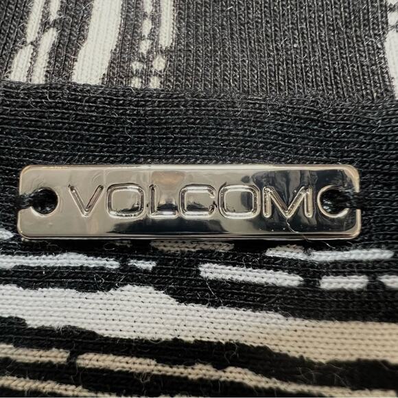 Volcom Pocket Tee T-Shirt Skater Dress Womens Size S Relaxed Striped Black White - Picture 8 of 13